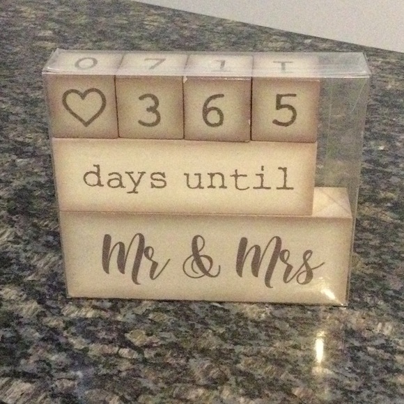 Wedding Day Countdown Calendar - Picture 2 of 4